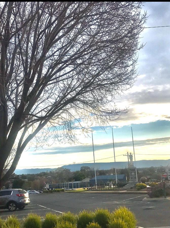 #Grampians Views Getaway #Cbd #Netflix Apartment Stawell Bagian luar foto